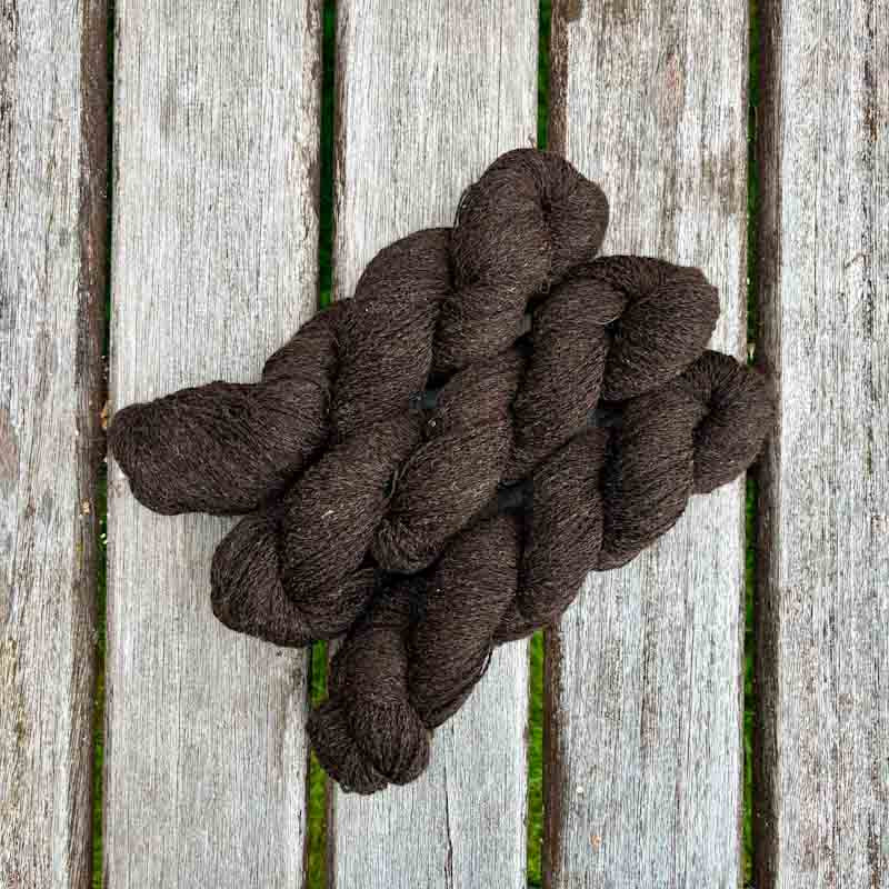 100% Scottish Wool: Zwartbles